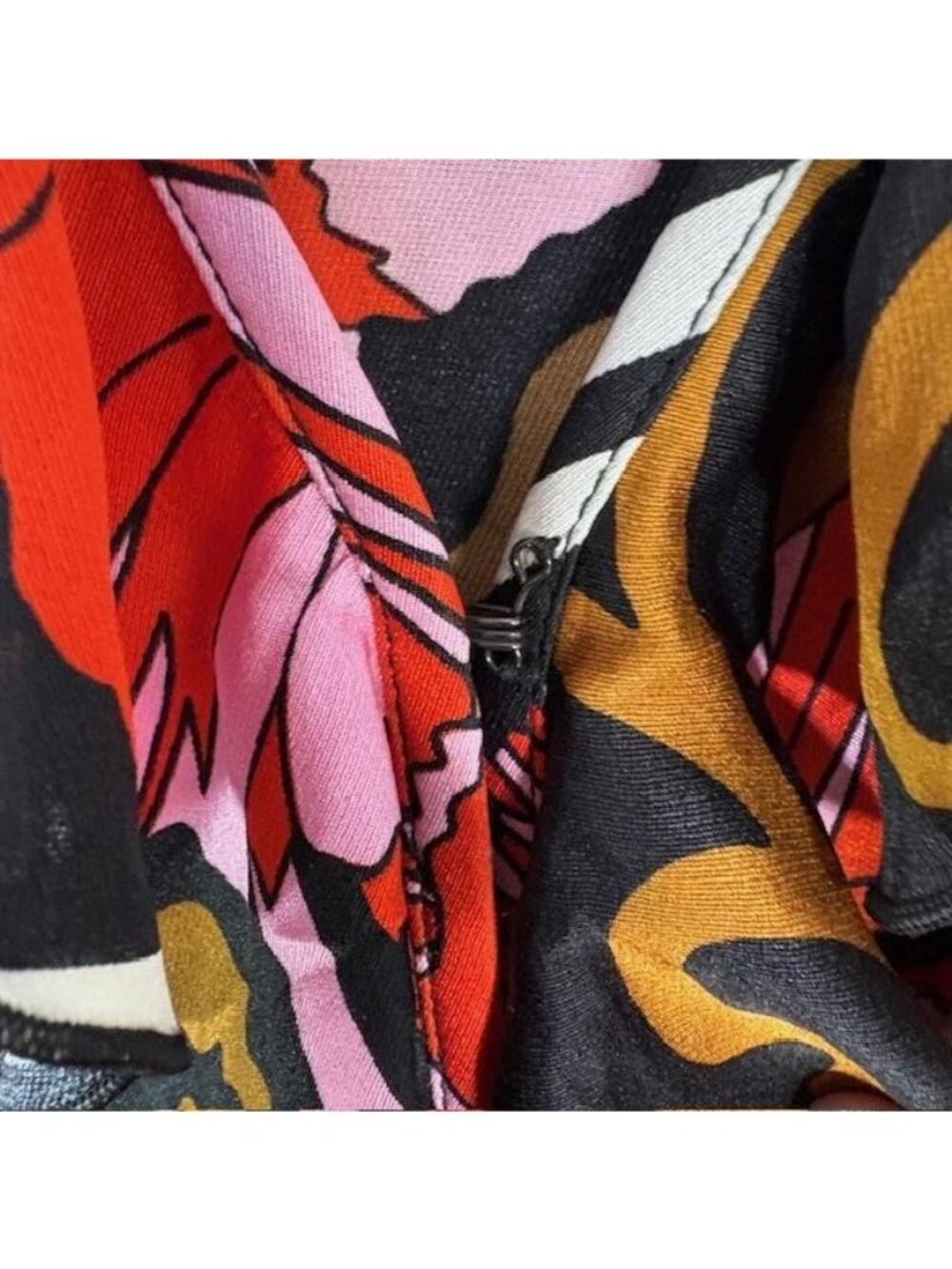 Trina Turk Blouse Womens Medium Multicolor Floral Silk V Neck Long Sleeve Top - Picture 5 of 11